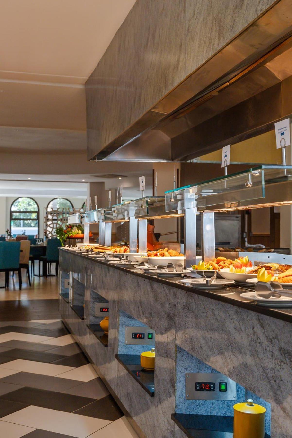אגאדיר Tui Suneo Kenzi Europa מראה חיצוני תמונה A buffet at a hotel