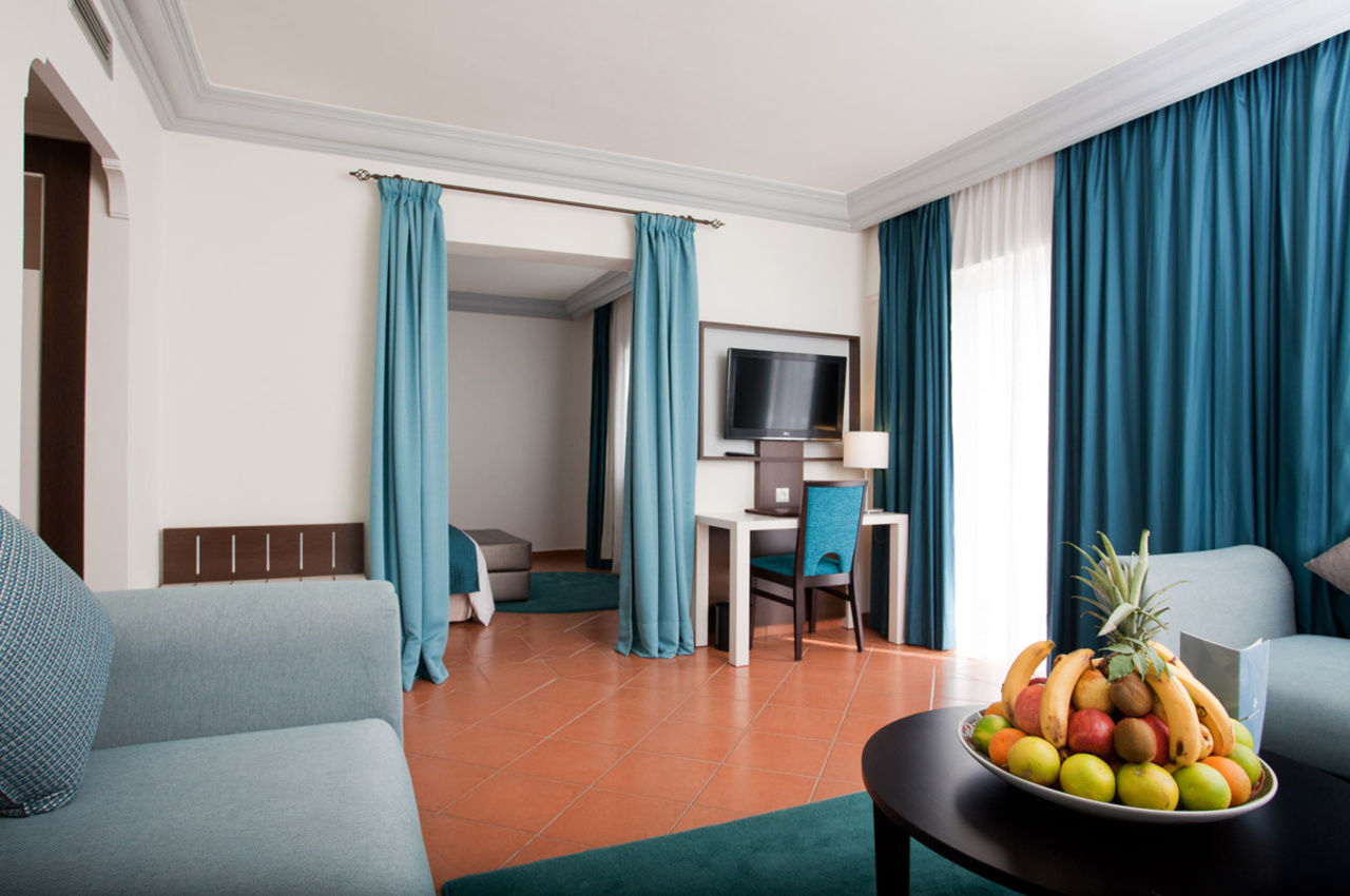 אגאדיר Tui Suneo Kenzi Europa מראה חיצוני תמונה A suite at the hotel